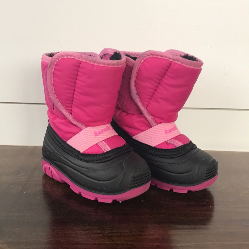 Toddler Kamik snow boots